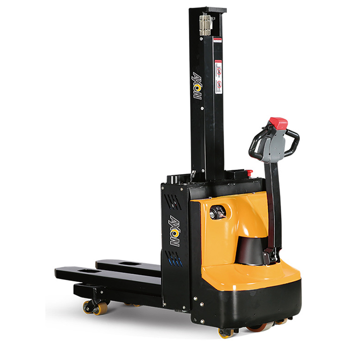 0.8 tons electric stacker
